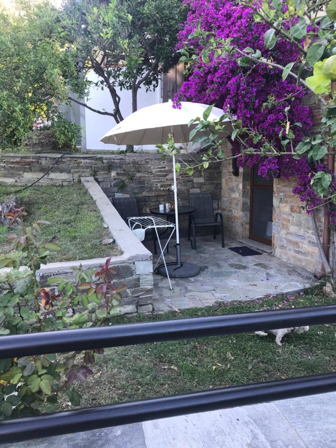 Margis Studio Xinovrisi Exterior foto